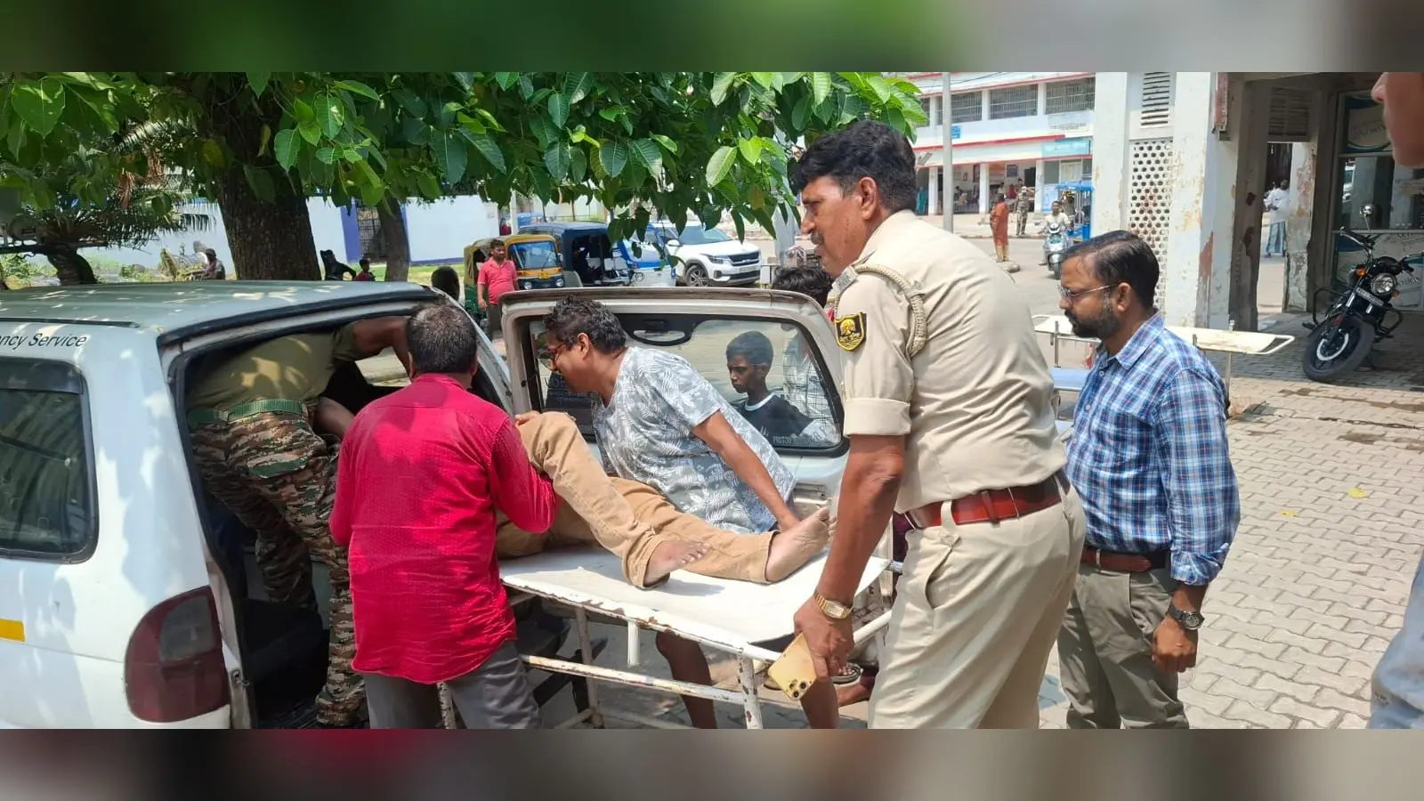 थाना चौक पर तेज रफ्तार स्कार्पियो का कहर, बैंक कर्मी समेत तीन को रौंदा, एक की हालत गंभीर