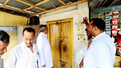 पौआखाली बाजार में किराना दुकान का तीन ताला तोड़कर चोरी, 17 हजार रुपये नकद लेकर फरार हुए चोर