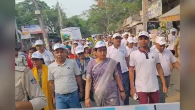 सीवान में विश्व पर्यावरण दिवस पर चला ‘एक पेड़ माँ के नाम’ अभियान, डीएम समेत कई लोगों ने किया पौधारोपण