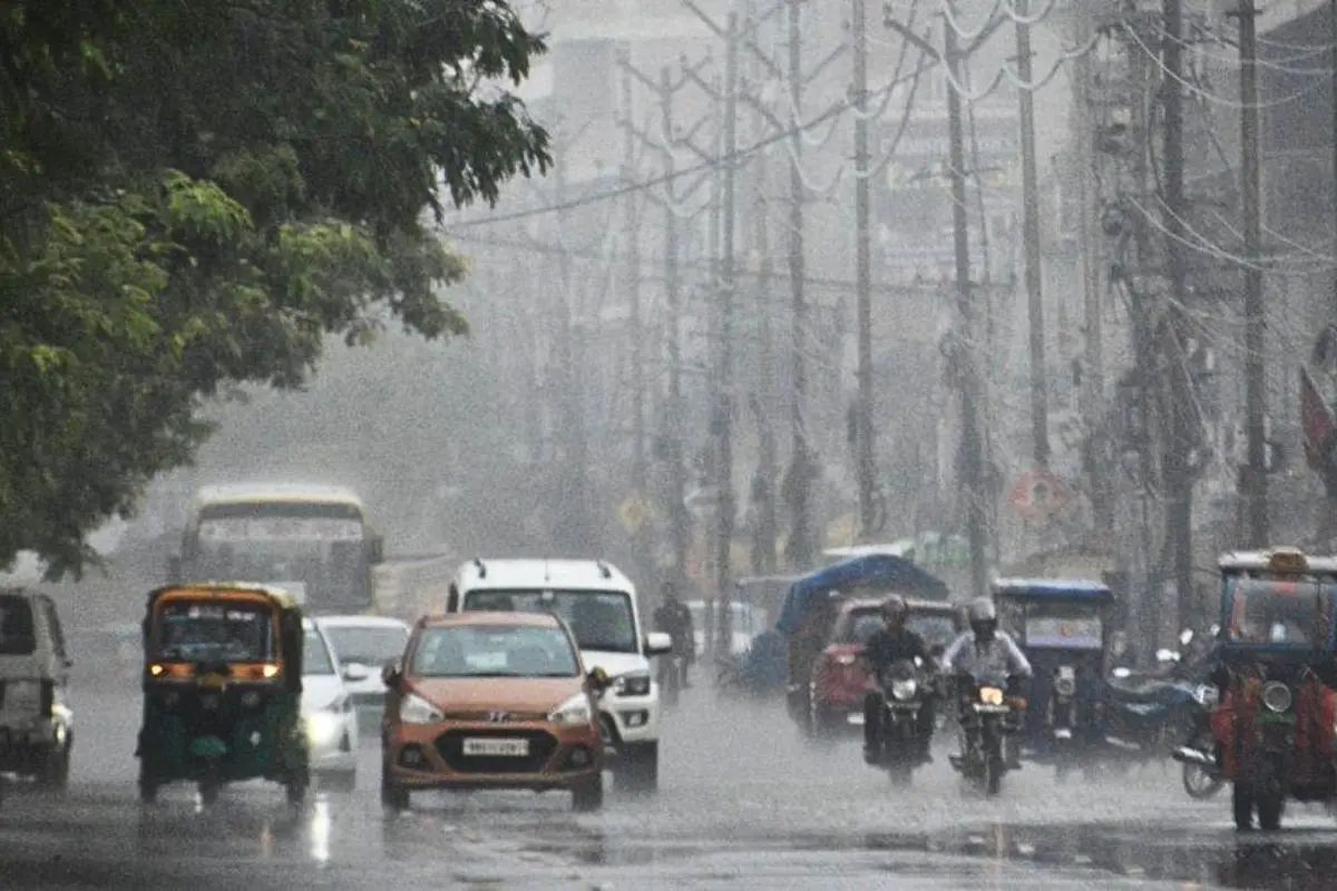 बिहार में आज IMD का डबल अलर्ट, सीमांचल में आंधी-बारिश की चेतावनी, पटना समेत इन जिलों में लू चलने की संभावना