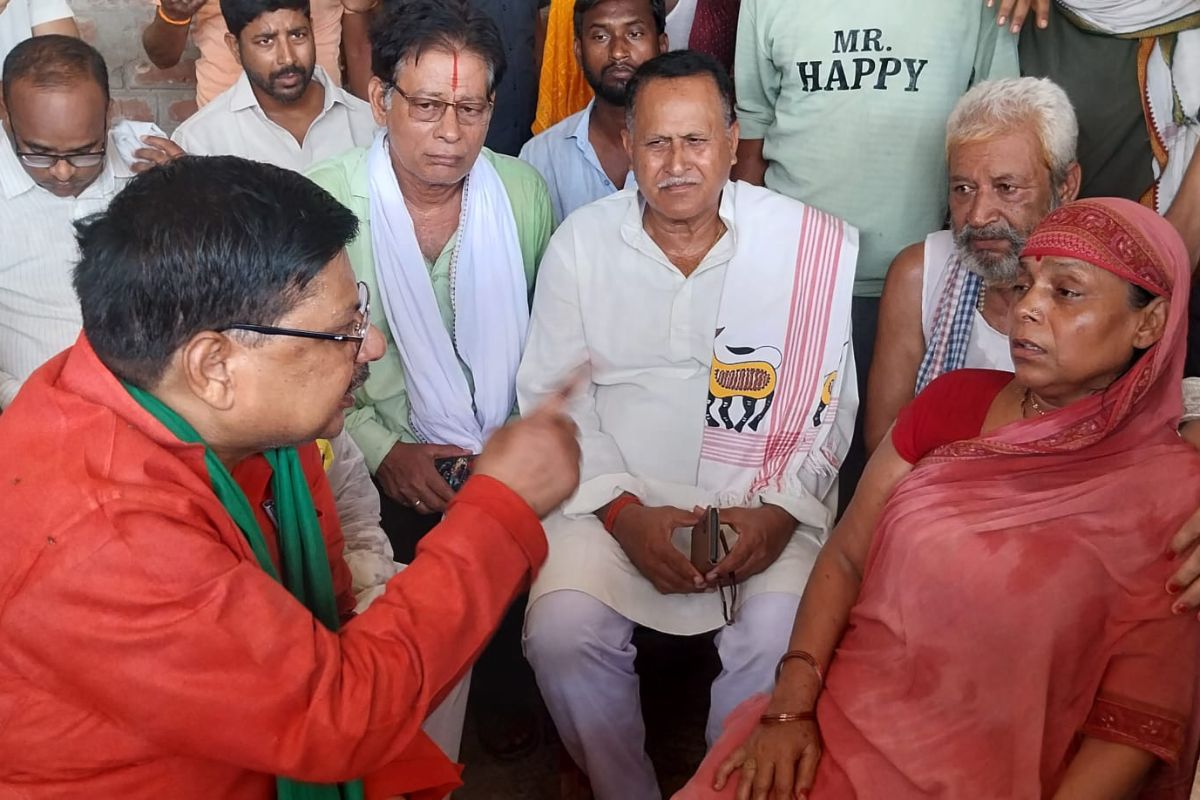 भरत तिवारी के एनकाउंटर के साथ दफन हो गए कई राज, घर-परिवार का क्या है माहौल, जानिए पूरी रिपोर्ट
