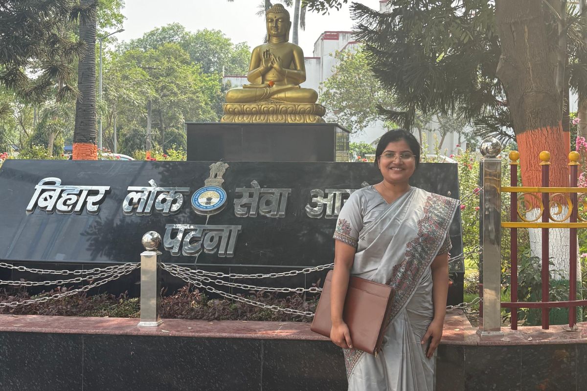 64वीं BPSC में छोटी बहन बनी थी CO, अब 70वीं में बड़ी ने हासिल किया BDO का पद; जानिए कैमूर की दो बहनों की अनोखी कहानी