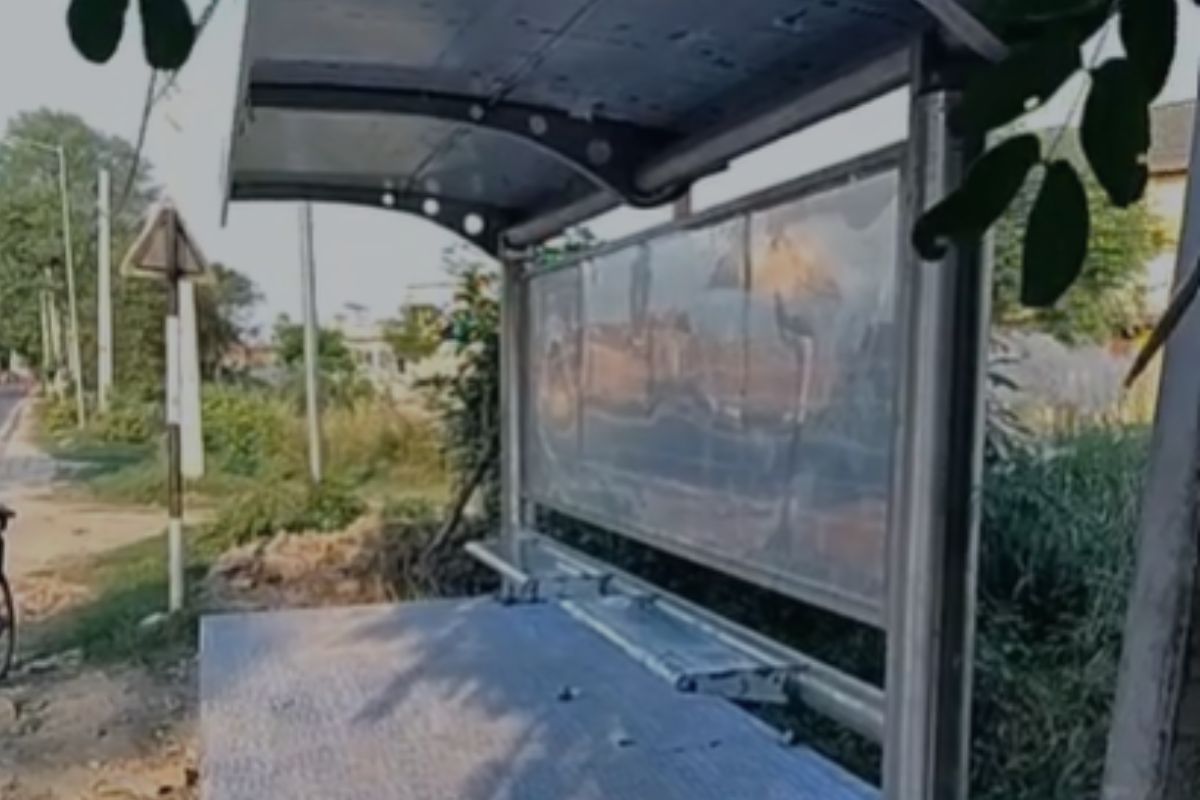 रोहतास में 1.5 करोड़ की लागत से बना यात्री शेड, यात्रियों को मिलेगी राहत