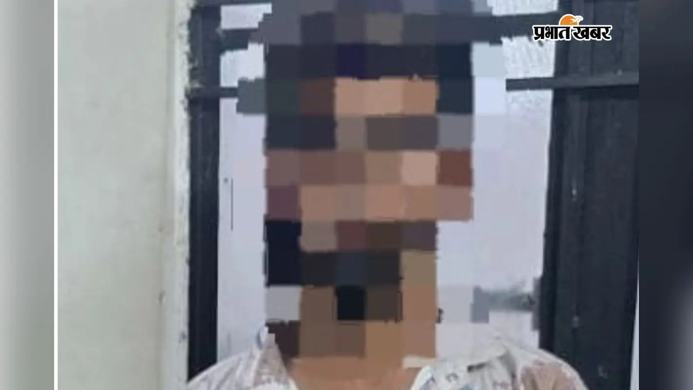 सीवान में ऑर्केस्ट्रा पर पुलिस का बड़ा एक्शन, 11 लड़कियां मुक्त, 3 नाबालिग मिलीं, 2 संचालक गिरफ्तार