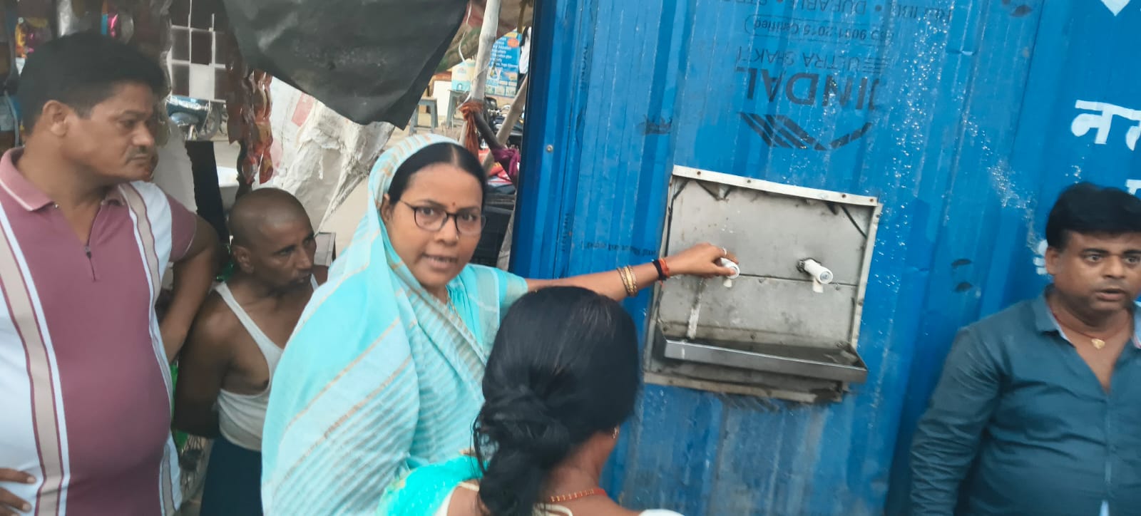 आर्य समाज चौक के प्याऊ में पानी की शिकायत, सभापति ने मौके पर पहुंचकर कराई जांच