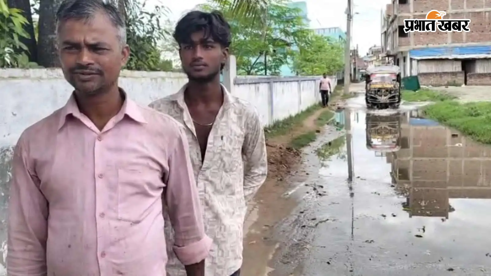 रामधाम मंदिर मार्ग पर जलजमाव से राहगीर परेशान,नगर परिषद की कार्यशैली पर उठे गंभीर सवाल