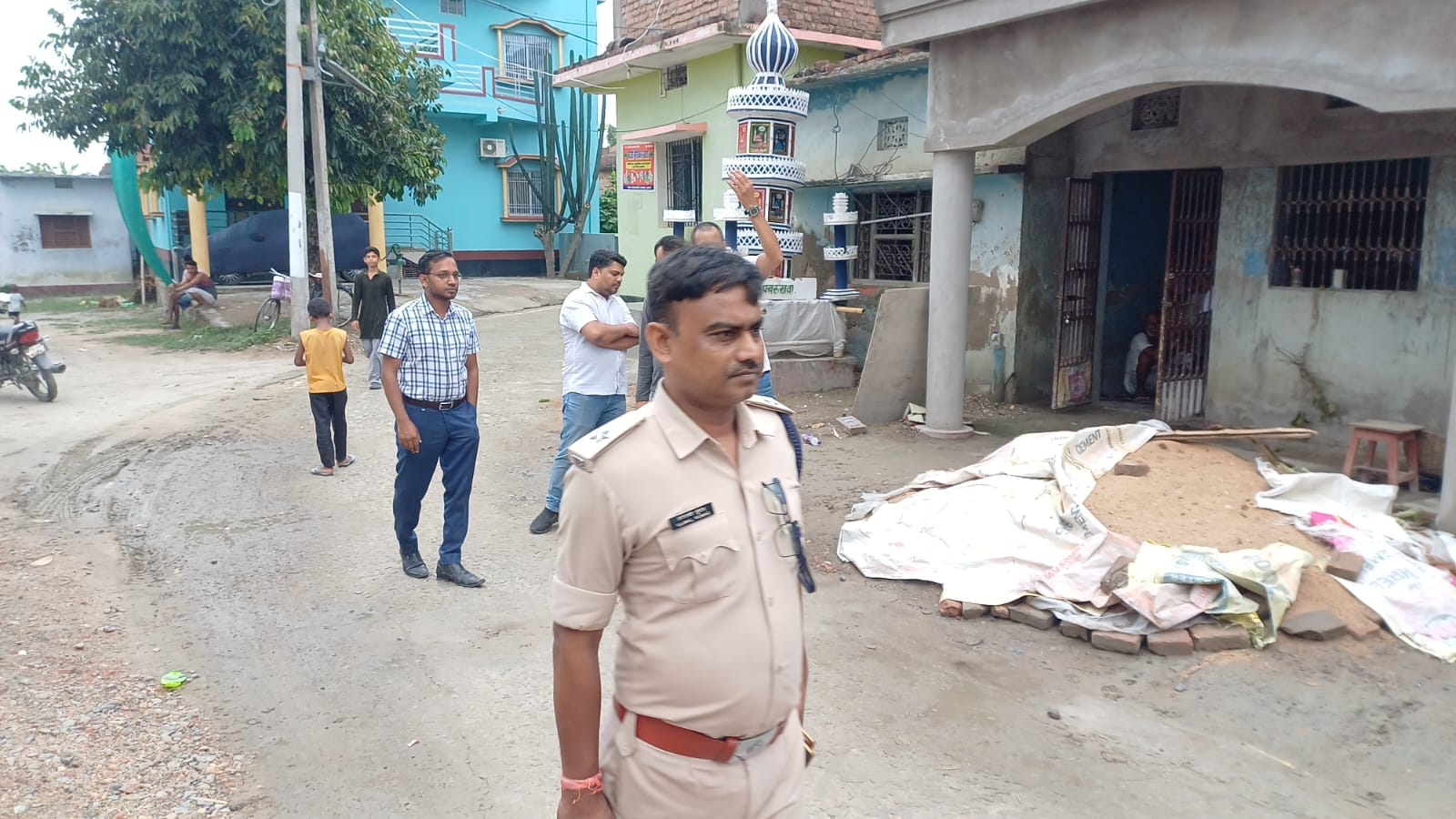 सारण: मशरक के पचरूखवा गांव में NIA की छापेमारी, घंटों तलाशी और पूछताछ से मचा हड़कंप