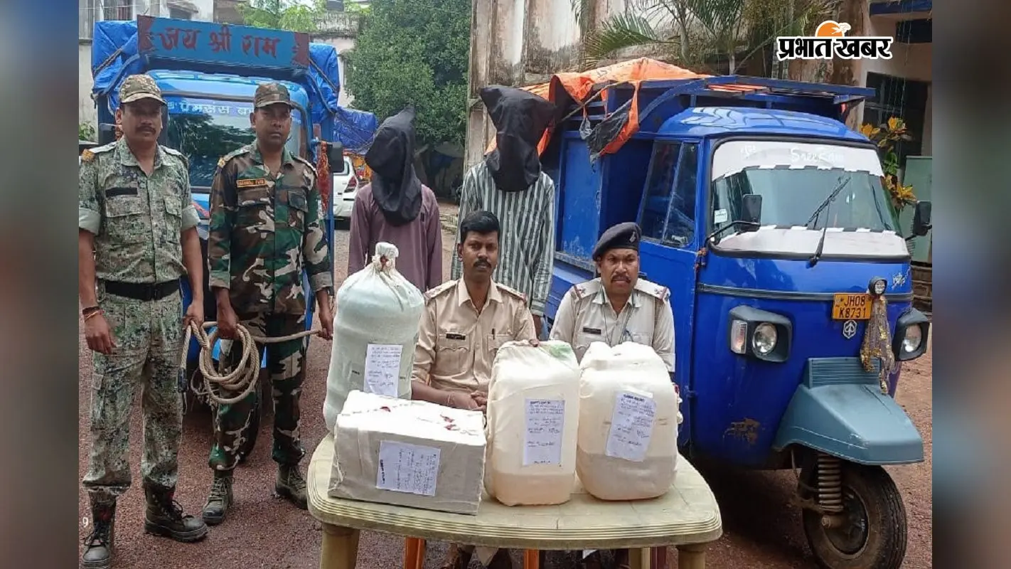 रांची से दो टेम्पो में कुड़ू पहुंच रहा अवैध शराब का सामान जब्त, दो गिरफ्तार