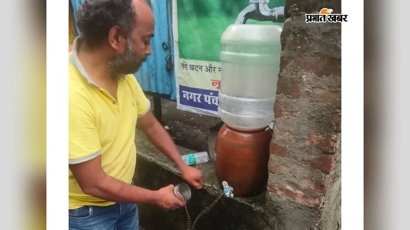 अस्पताल के बाहर 'शीतल शुद्ध पेयजल' केंद्र सूखा, प्यासे लौटे मरीज और परिजन