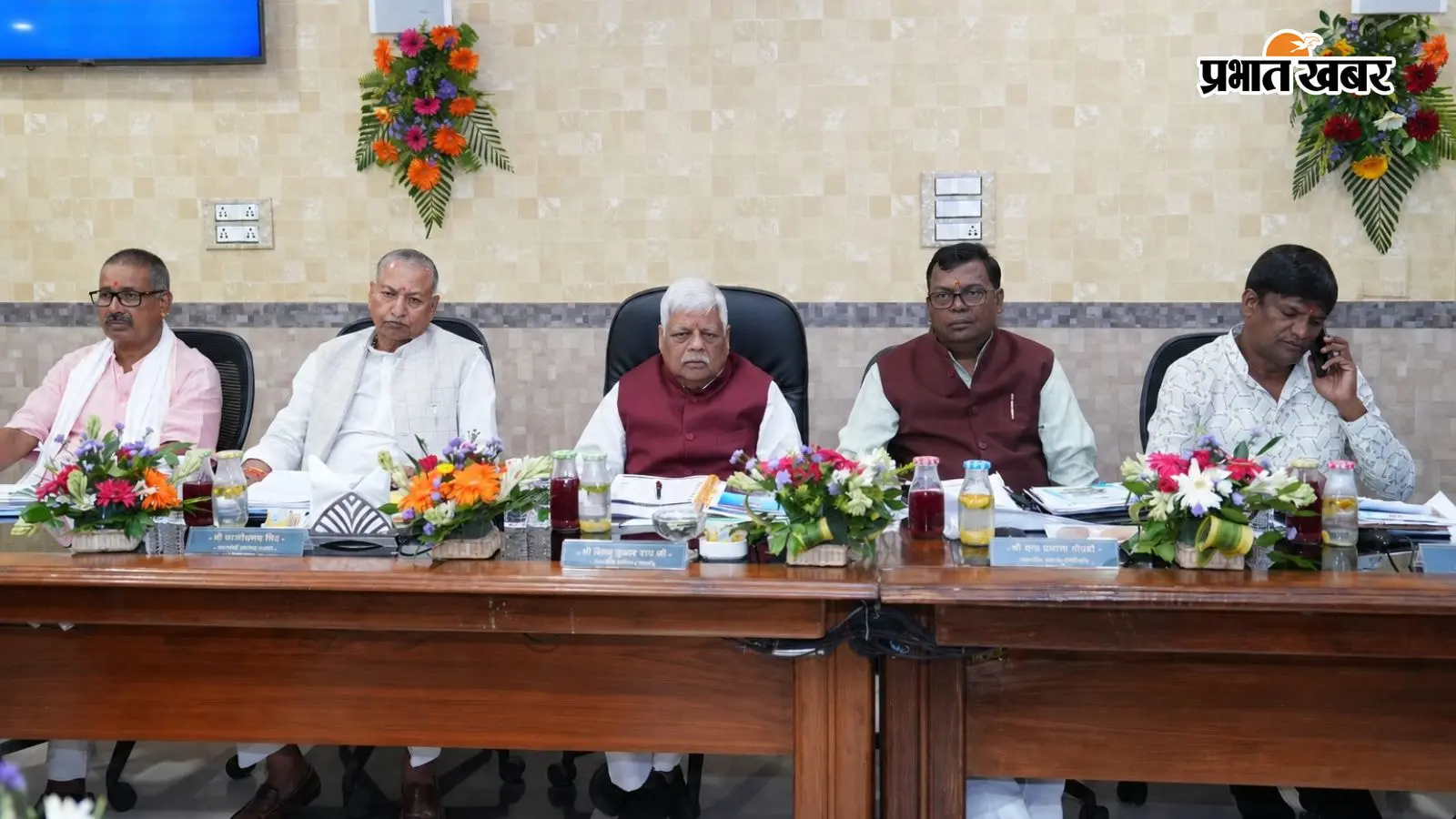 धनबाद को रेलवे जोन बनाने की मांग, संसदीय समिति की बैठक में गूंजा मुद्दा
