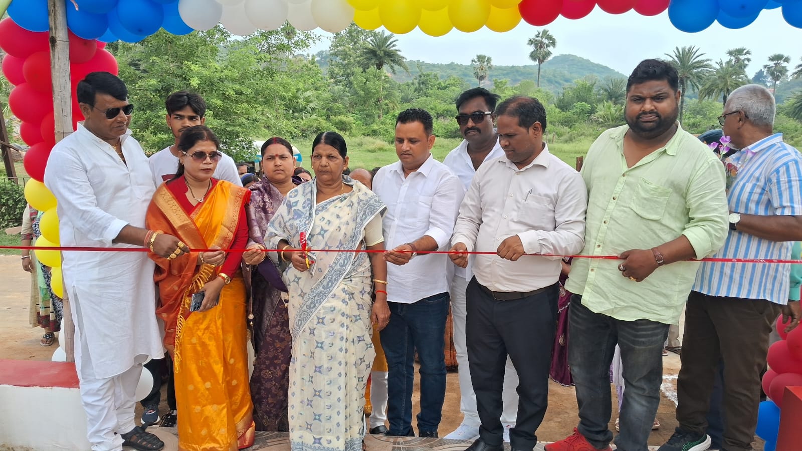 जमालपुर में 27 लाख की योजनाओं की सौगात, सामुदायिक शौचालय और ओपन जिम का उद्घाटन