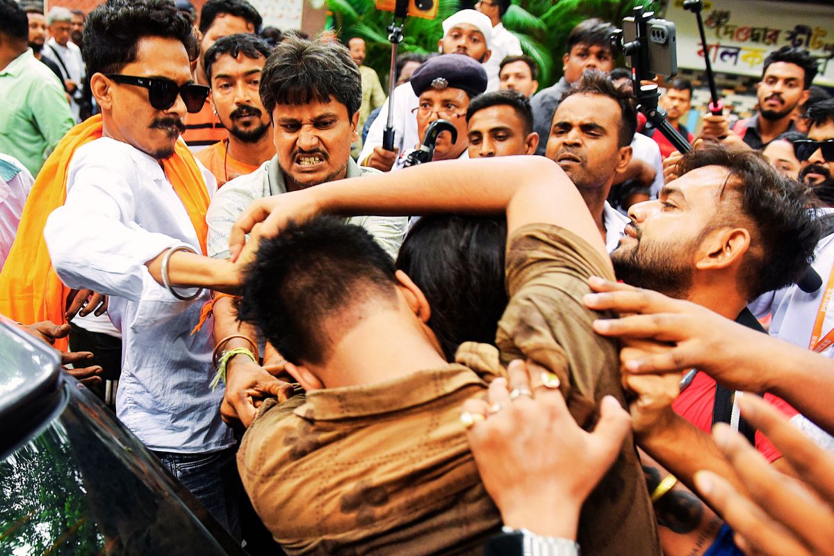 Mamata Banerjee Kolkata Rally Violence West Bengal News.jpg