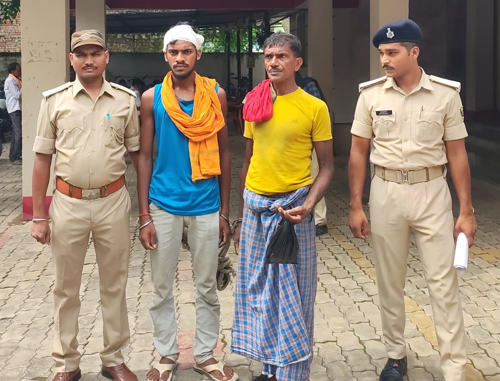 छठियार में बज रहे बाजे से दो पक्षों में विवाद में जमकर हुई मारपीट