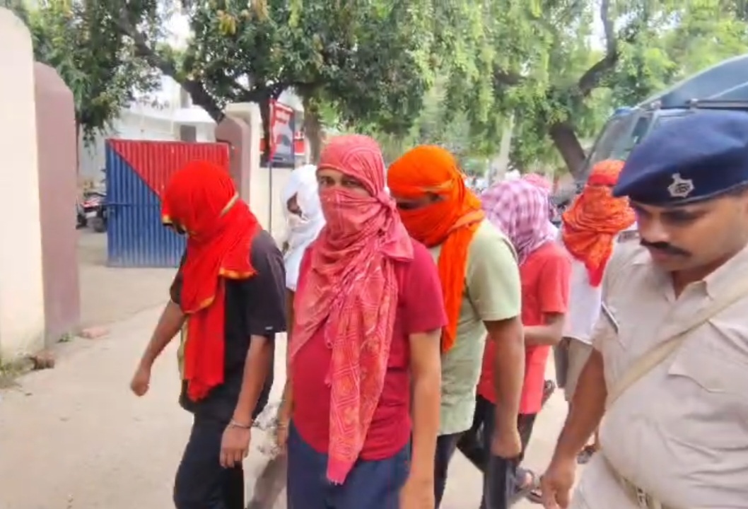नीट फर्जीवाड़ा मामले में 30 आरोपी 72 घंटे की ईओयू रिमांड पर, पटना में खुलेगा सॉल्वर गैंग का बड़ा नेटवर्क
