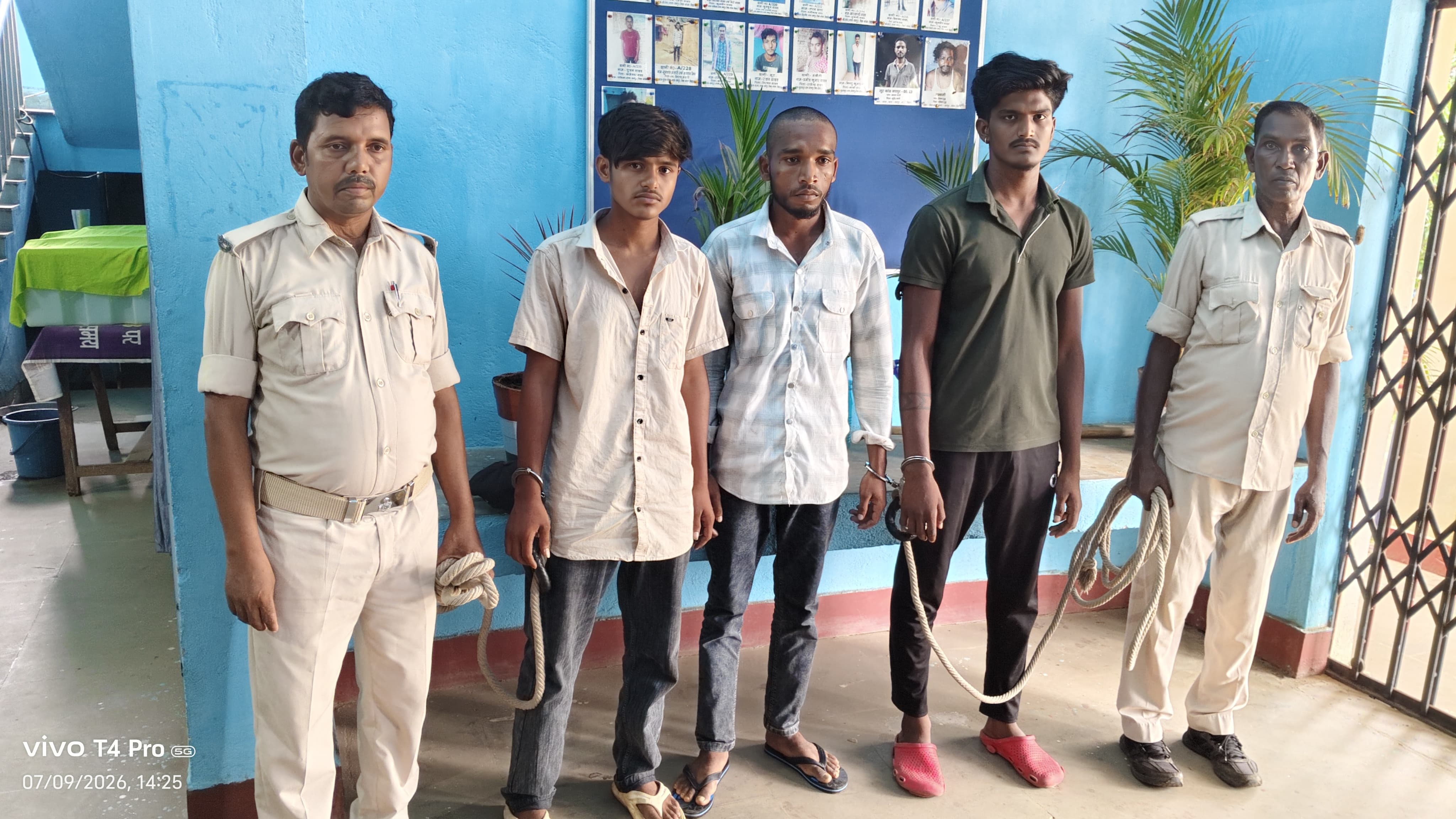 डिलीवरी ब्वॉय लूटकांड में संलिप्त तीन अपराधी गिरफ्तार