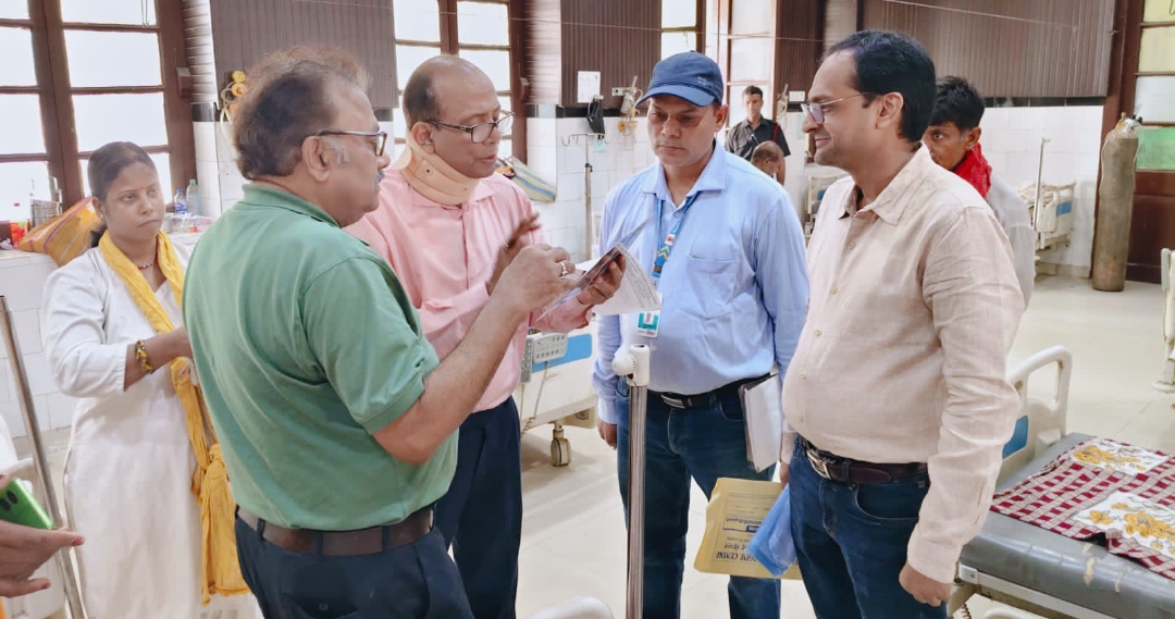 सदर अस्पताल का सिविल सर्जन ने किया औचक निरीक्षण, मरीजों से लिया फीडबैक