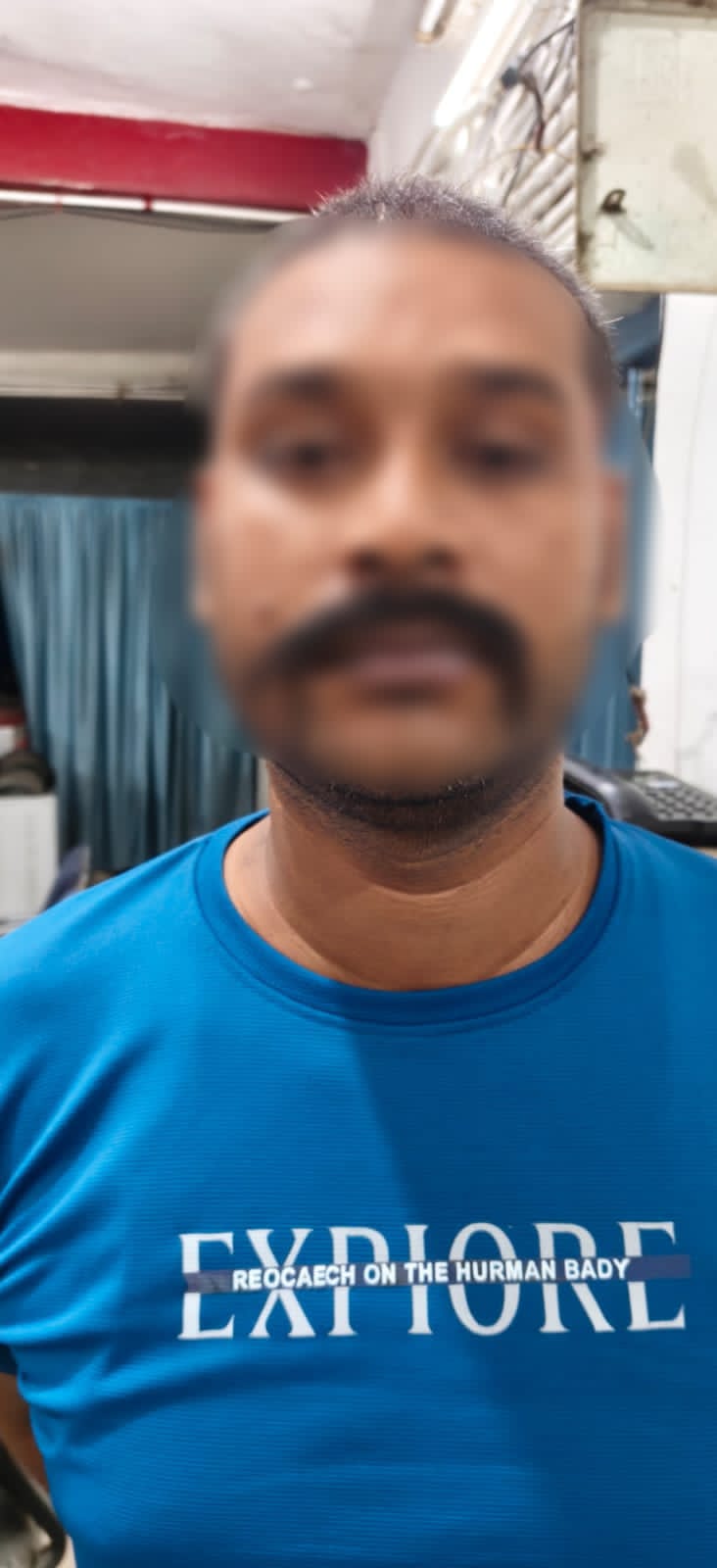लूटकांड में फरार अंशु पुलिस के हत्थे चढ़ा