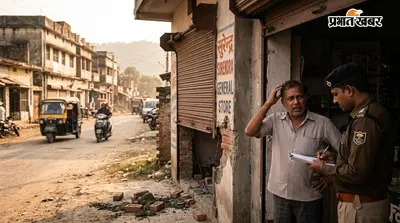 ढाका-मोतिहारी रोड पर दुकान में सेंधमारी, नकद और लाखों का माल गायब