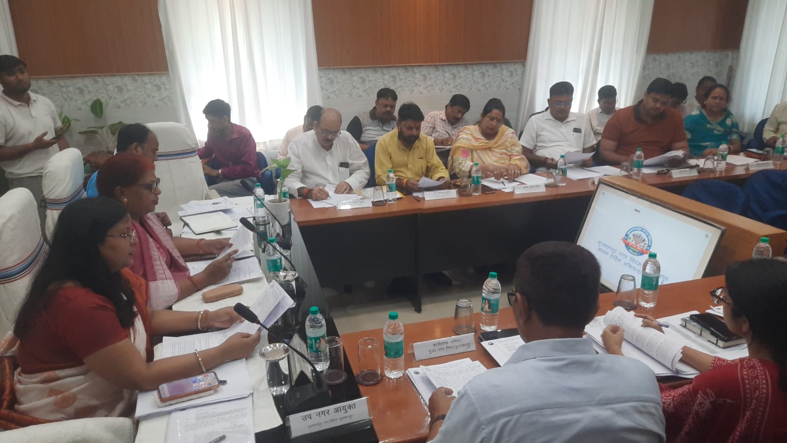 नगर निगम में बड़ा सियासी उलटफेर, सातों सदस्यों ने एकजुट होकर रद्द की मेयर की 19 योजनाएं