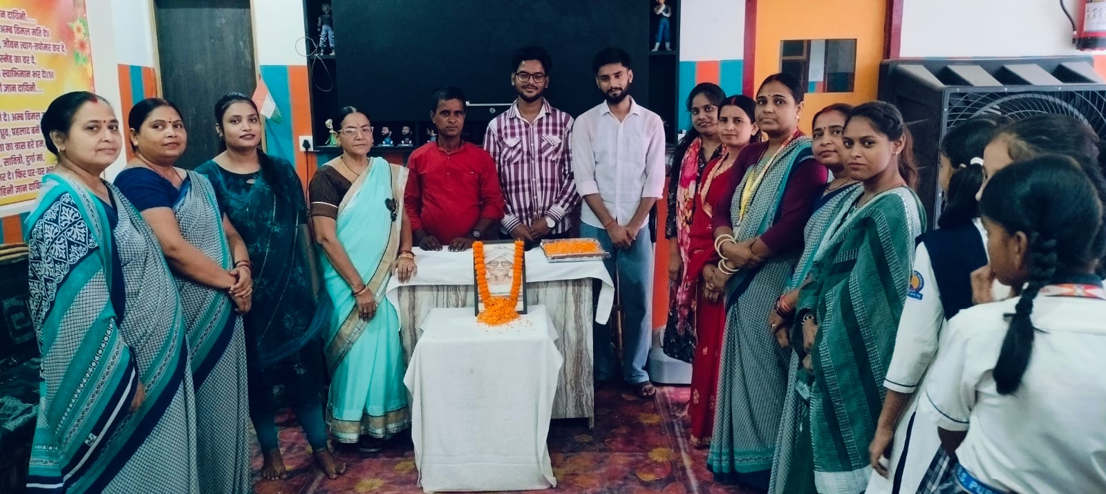 छपरा: भिखारी ठाकुर की पुण्यतिथि पर याद किए गए उनके सामाजिक सरोकार,नाटक और भोजपुरी भाषा के योगदान