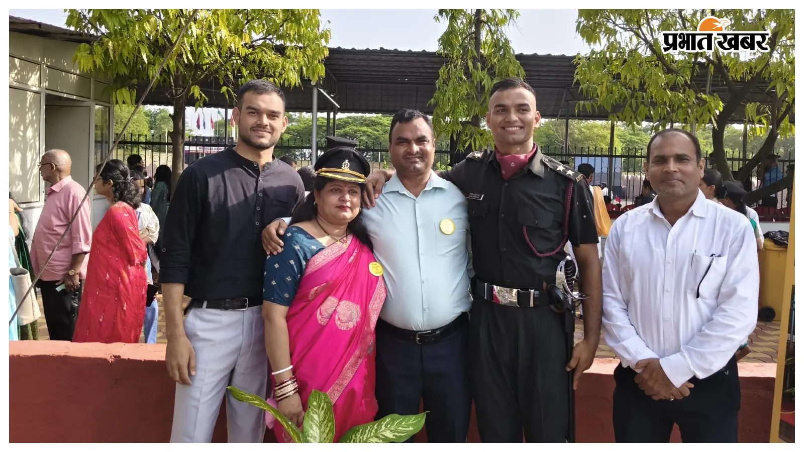 हरिहरपुर के निखिल झा बने आर्मी के लेफ्टिनेंट कर्नल, इलाके में खुशी की लहर