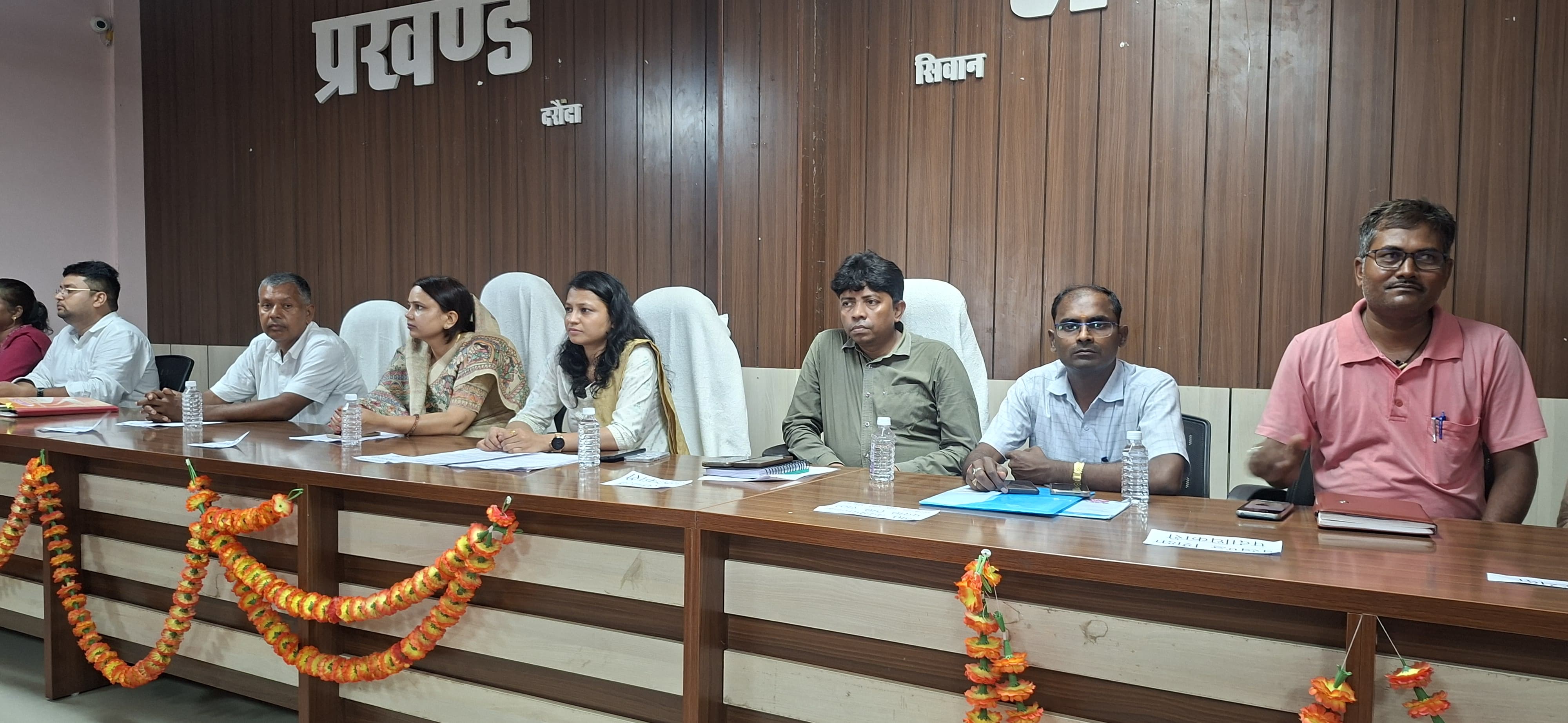 दरौंदा पंचायत समिति की बैठक में उठा बिजली, आंगनबाड़ी और नल-जल योजना का मुद्दा, विभागों पर जताई गई नाराजगी