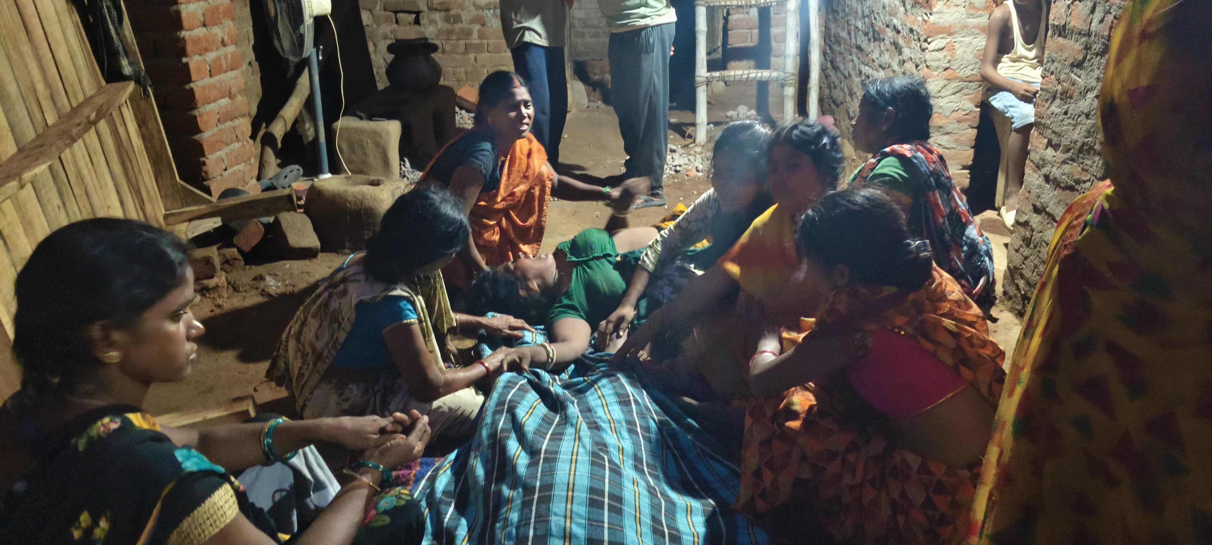 घर निर्माण के दौरान पटिया टूटने से युवक की मौत, दाउदनगर के करमाही गांव में पसरा मातम