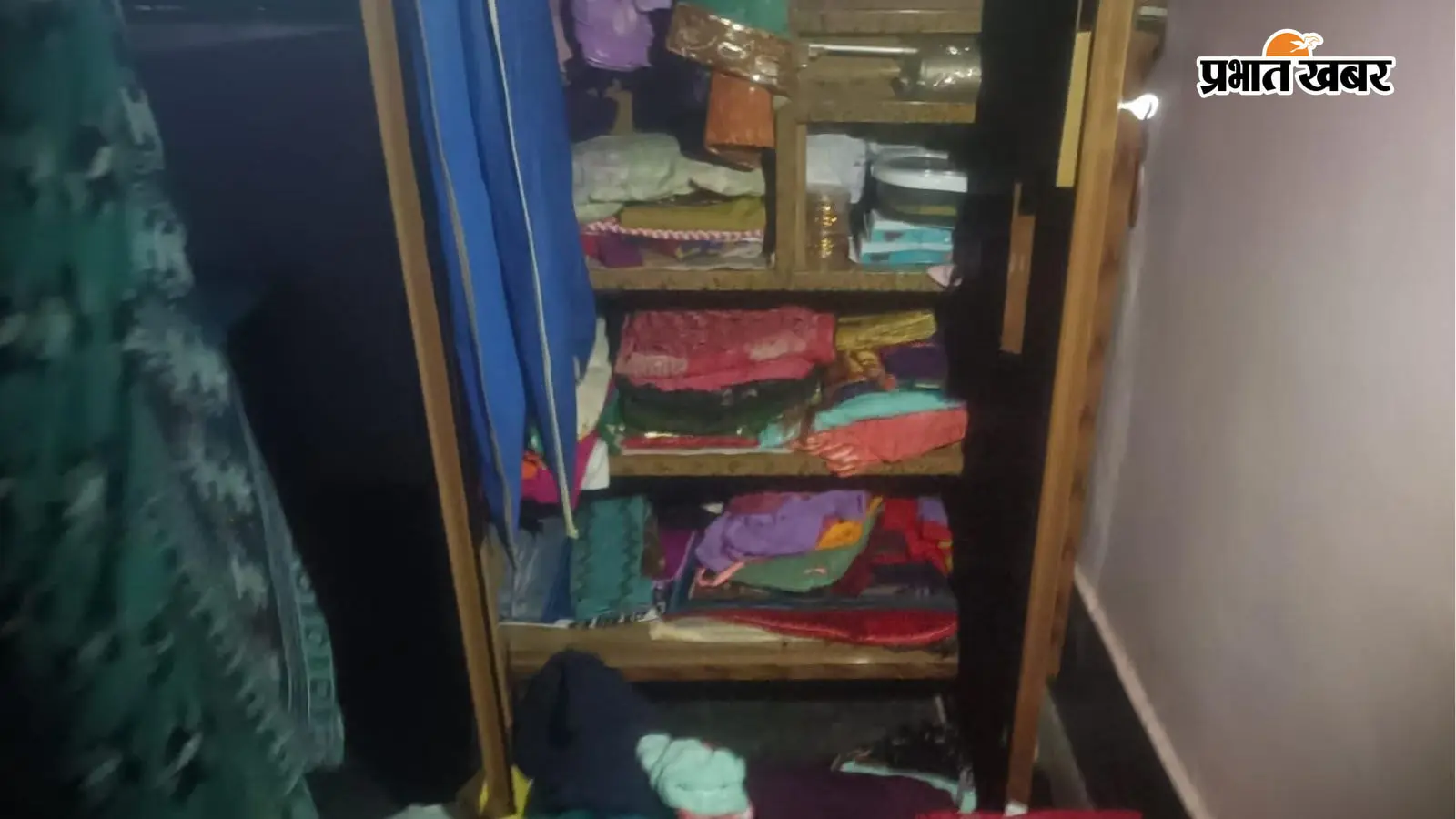 वैशाली के महुआ में भीषण चोरी, ₹50 हजार नकद समेत लाखों के गहने गायब