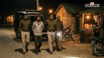 17 मई से फरार था शराब तस्करी का आरोपी, बेलसंड पुलिस ने देर रात दबोच लिया