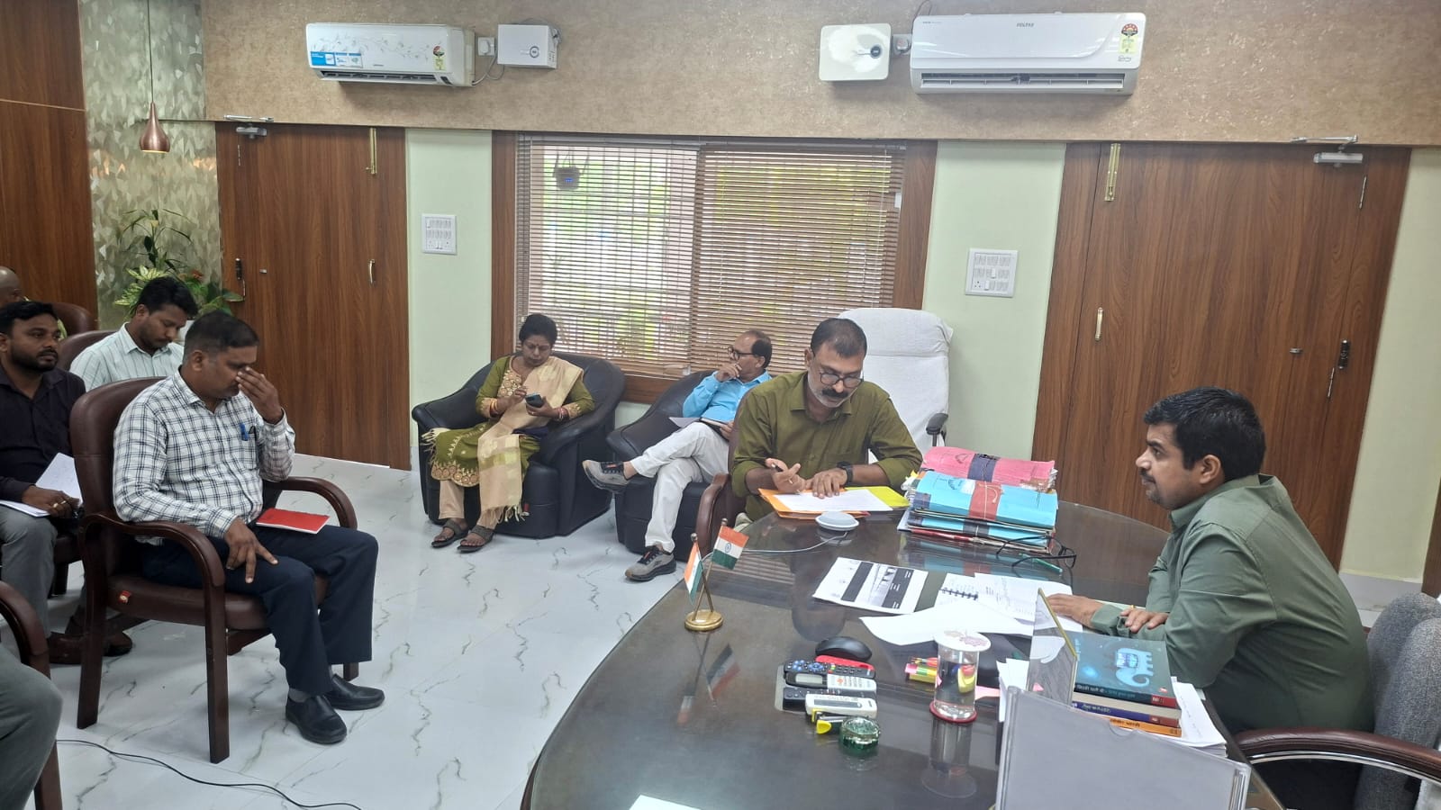 सुपौल में टीबी मुक्त भारत अभियान में ढिलाई पर DM सख्त, अधिकारियों को दिया बड़ा निर्देश