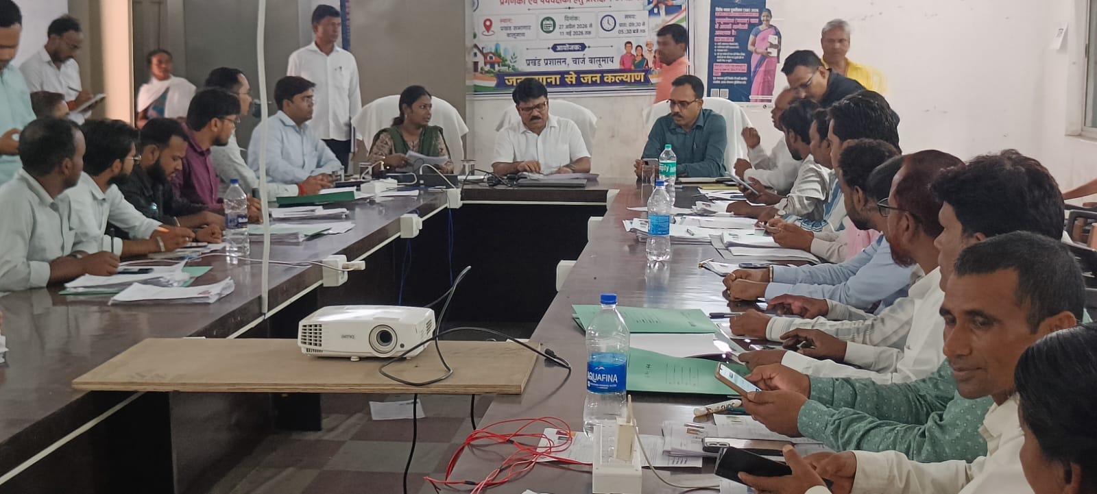 उपायुक्त ने बालूमाथ में एसआईआर का लिया जायेजा, दिए निर्देश
