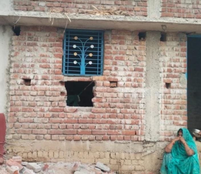 अज्ञात चोरों ने दीवार तोड़कर ज्वेलरी की चोरी की