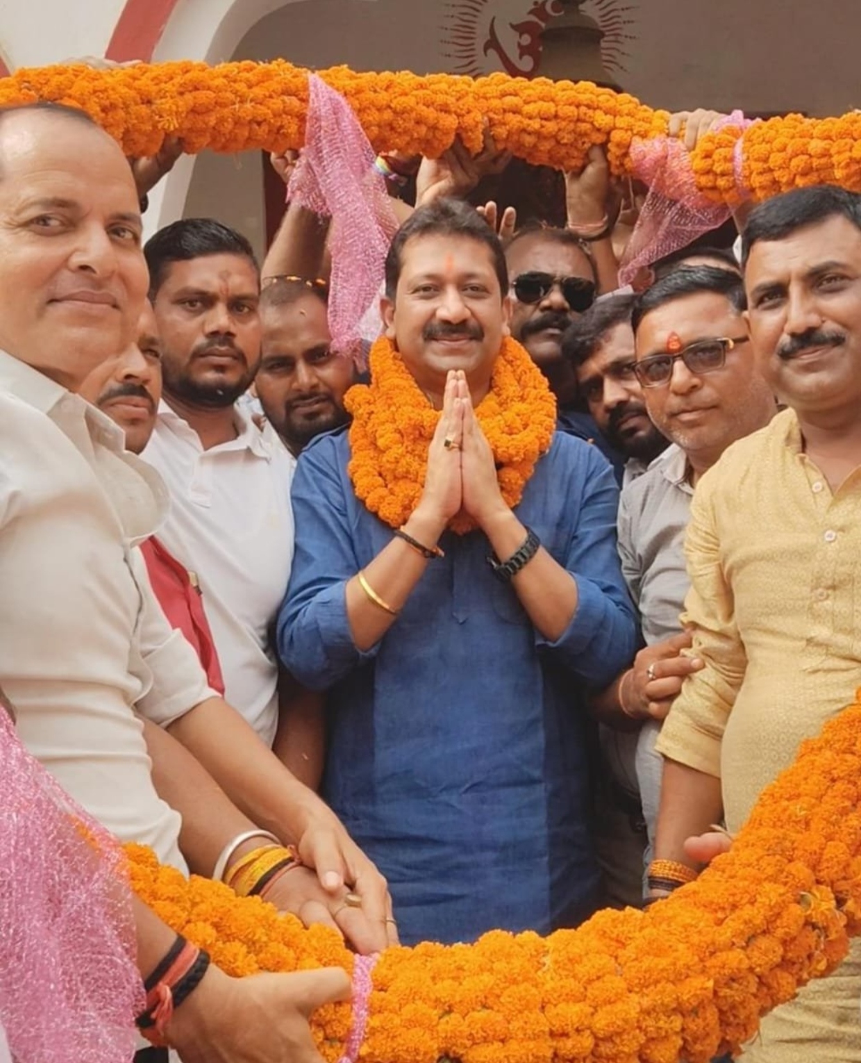 प्रदेश उपाध्यक्ष बनने के बाद पहली बार सोनो पहुंचे सुमित कुमार सिंह, हुआ भव्य स्वागत