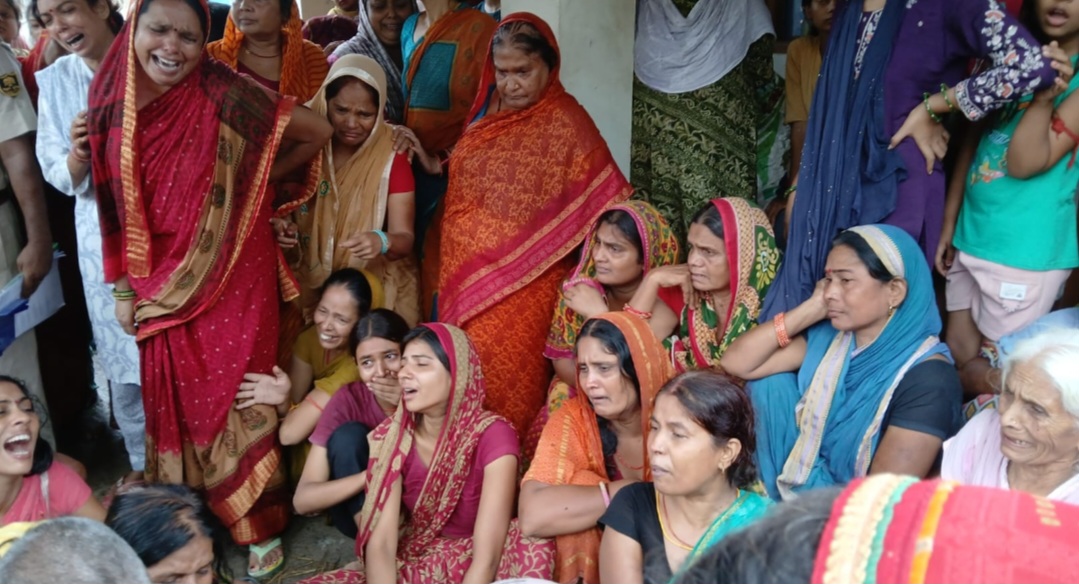 बेगूसराय: घर में चल रहा था श्राद्धकर्म की तैयारी, इधर सांप के डसने से युवक की मौत