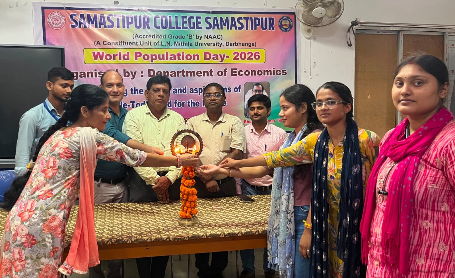 समस्तीपुर कॉलेज में छात्रों को बताया बढ़ती आबादी का असर, संसाधनों के संतुलित उपयोग पर दिया गया जोर