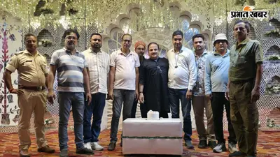 प्रभात खबर के 30वें स्थापना दिवस पर बक्सर में हुआ समारोह, पत्रकारिता के योगदान को किया गया याद