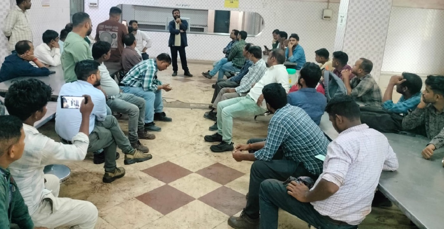 बीएकेएस की विभागीय बैठक में प्लांट के कर्मियों ने गिनायी विभाग की समस्याएं