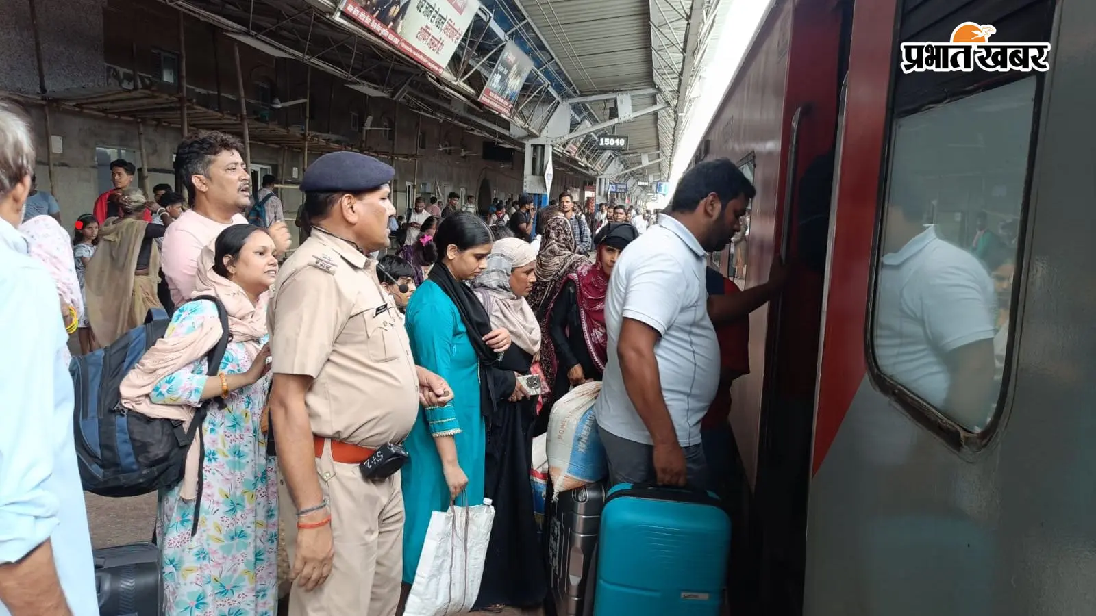 BPSSC परीक्षा के बाद सीवान स्टेशन पर सुरक्षा के कड़े इंतजाम, अभ्यर्थियों को सुरक्षित ट्रेनों से किया रवाना