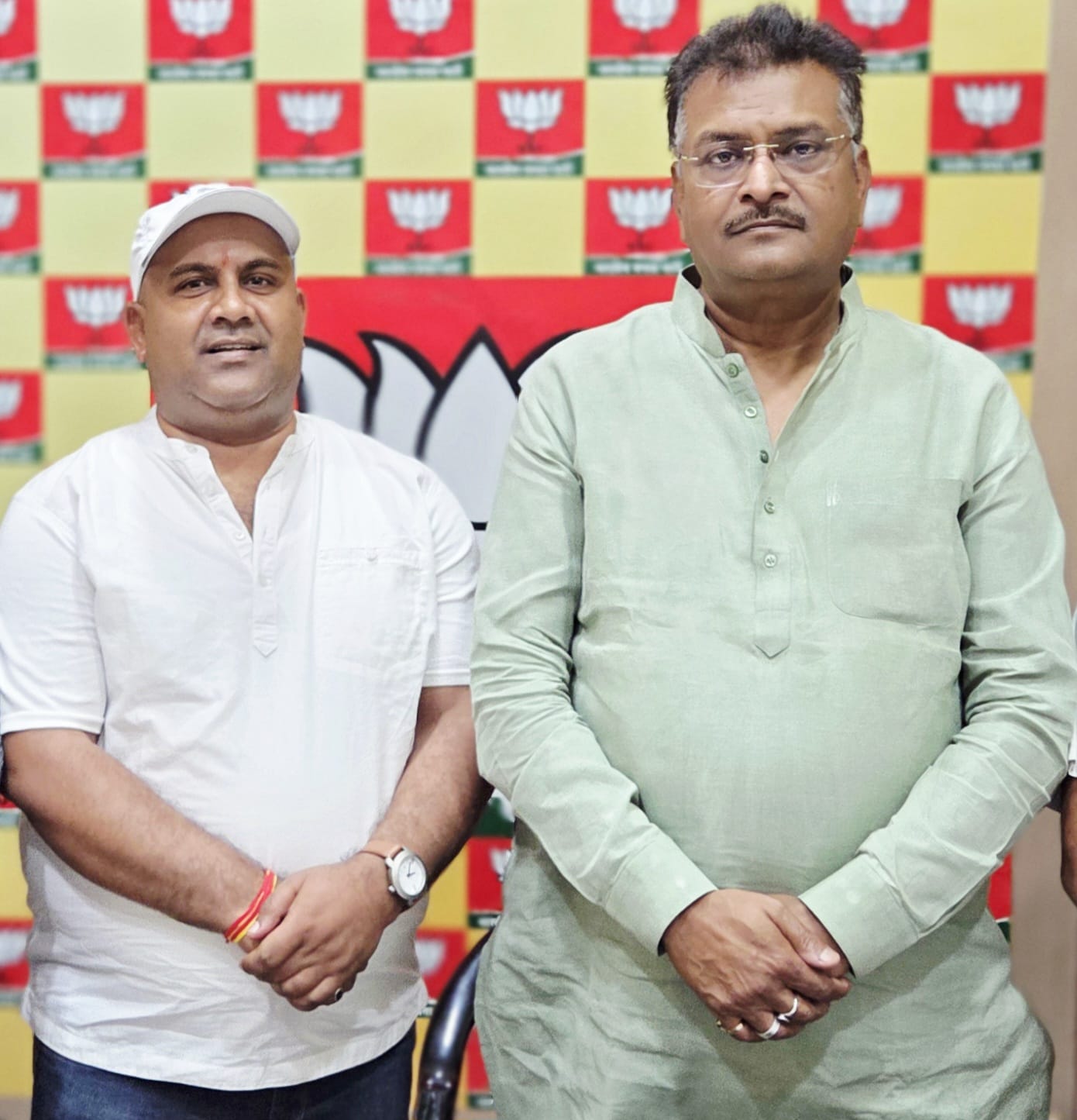 वार्ड की समस्याओं से सांसद को कराया अवगत
