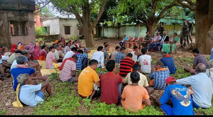 नशा मुक्त गांव और समाज बनाने का नेतरहाट के ग्रामीणों ने लिया संकल्प