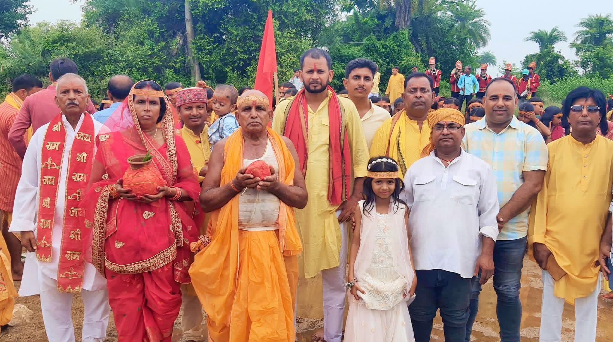 कटोरिया काली मंदिर में 108 कलश यात्रा के साथ दो दिवसीय रामधुन अखंड संकीर्तन शुरू
