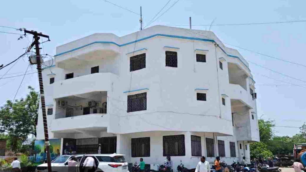 50 करोड़ के विकास कार्य अटके, 400 योजनाओं पर ब्रेक; बारिश ने बढ़ाई बेतिया नगर निगम की मुश्किलें