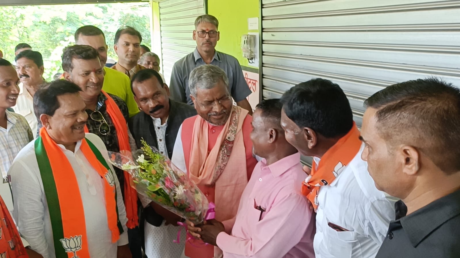 बाबूलाल मरांडी का बंदगांव और चक्रधरपुर में भव्य स्वागत, राज्य सरकार पर बोला हमला