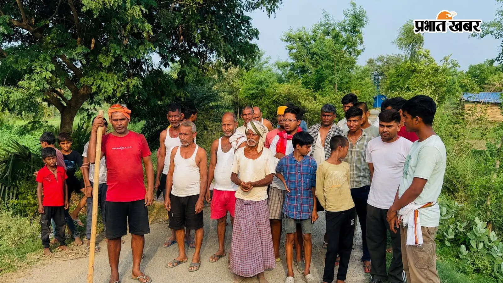 औरंगाबाद में दोमुहान पुल बंद होने के बाद अंजनिया पुल पर बढ़ा भारी वाहनों का दबाव, ग्रामीणों ने जताई बड़े हादसे की आशंका
