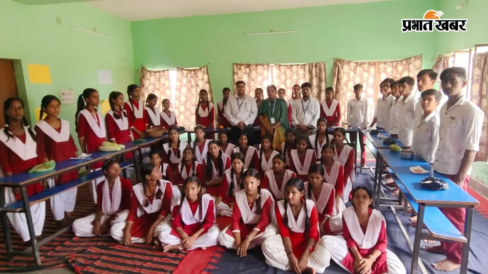 बैरांव स्कूल में लगा पोषण मेला, विद्यार्थियों को संतुलित आहार का बताया महत्व