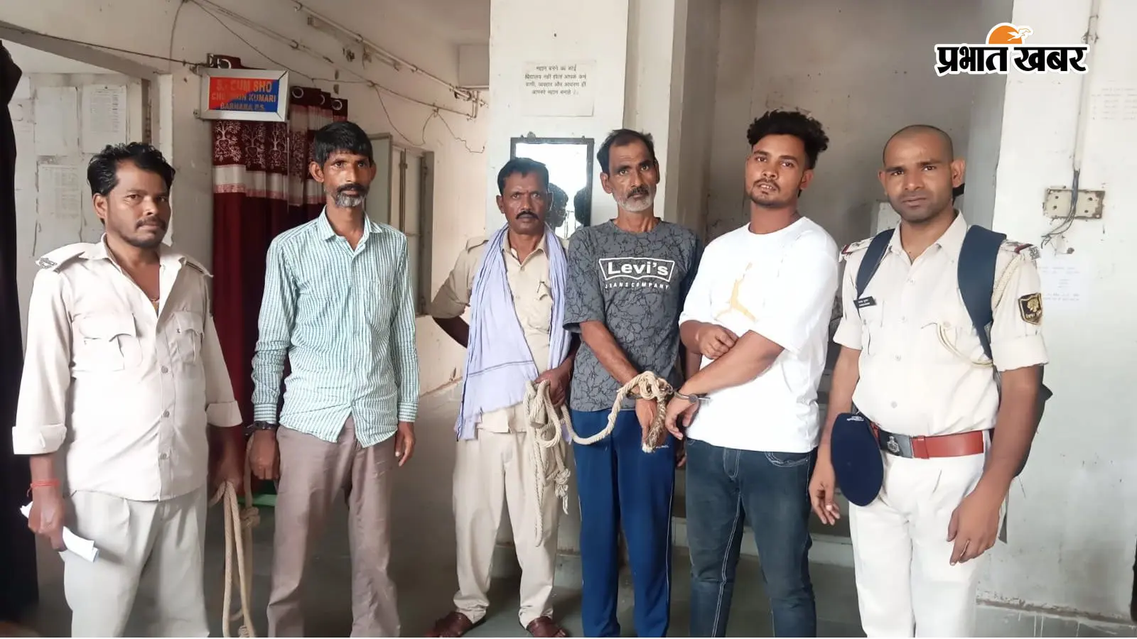 आरा : बड़हरा पुलिस ने फरार आरोपी और शराब कारोबारी को दबोचा, तीन भेजे गए जेल