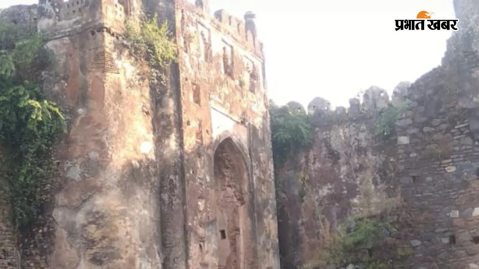 बेतला पार्क: हुड़दंगियों की रील्स ने बंद कराया पलामू किला का मुफ्त दीदार, अब इतनी करनी होगी जेब ढीली