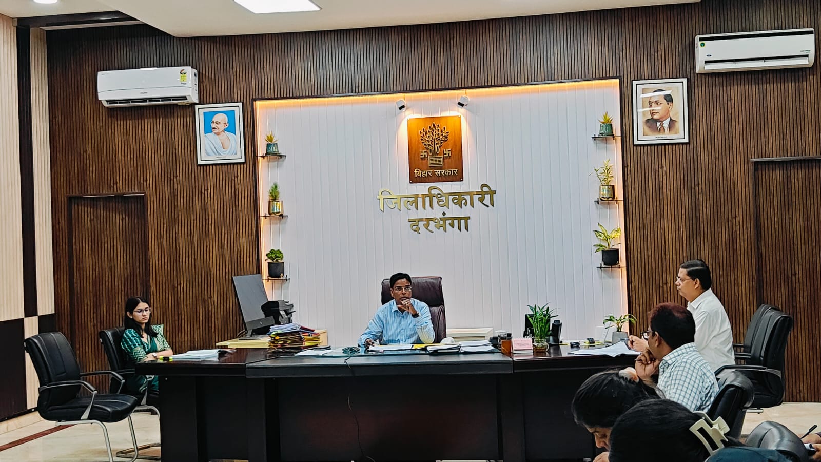 जिले में 15,268 नए राशन कार्ड बनाने का लक्ष्य, डीएम ने अधिकारियों को दिए निर्देश