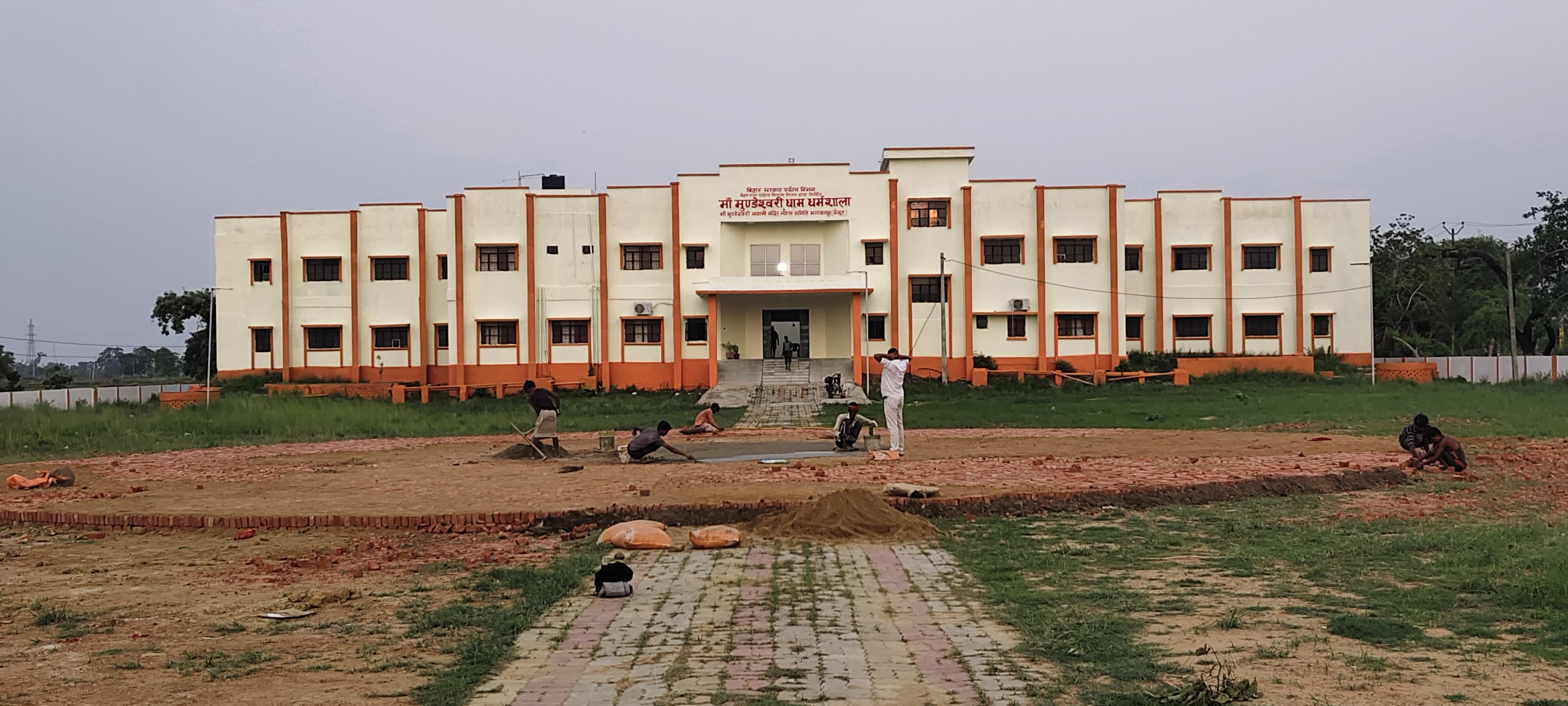 कैमूर में अब हेलीकॉप्टर से करें माँ मुंडेश्वरी धाम के दर्शन, सिर्फ ₹6000 में पटना से मिलेगी सीधी सेवा