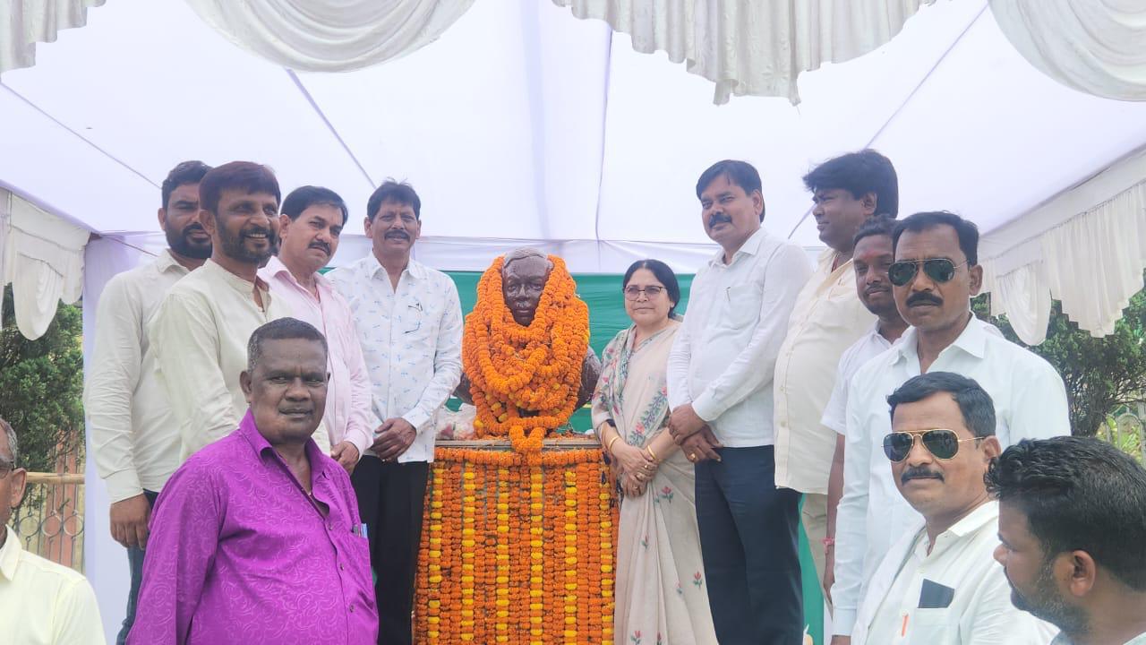 शहीद रतिलाल महतो के जीवन से मिलती है प्रेरणा : विधायक